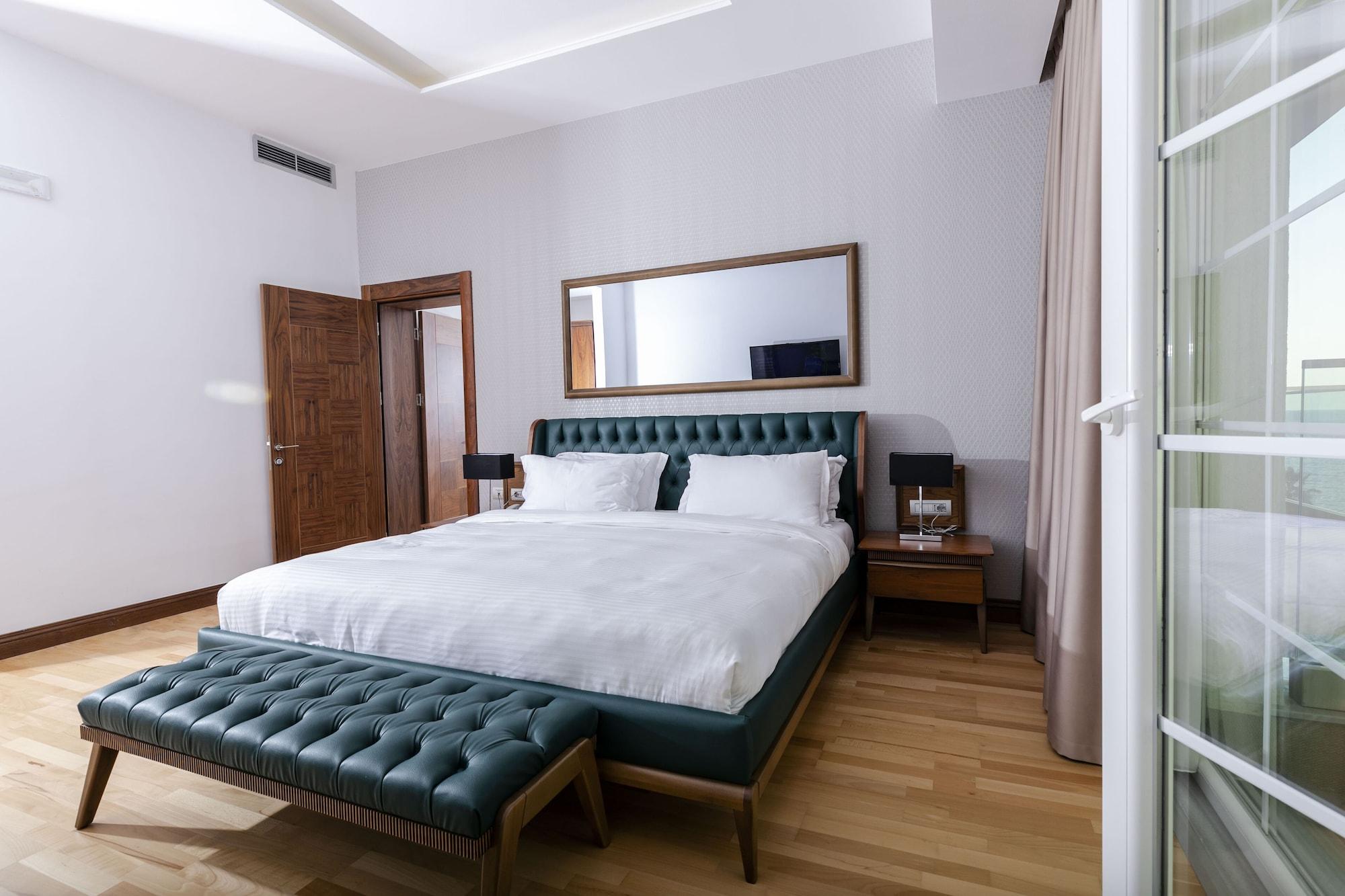 Prestige Resort Durres Qerret Екстериор снимка