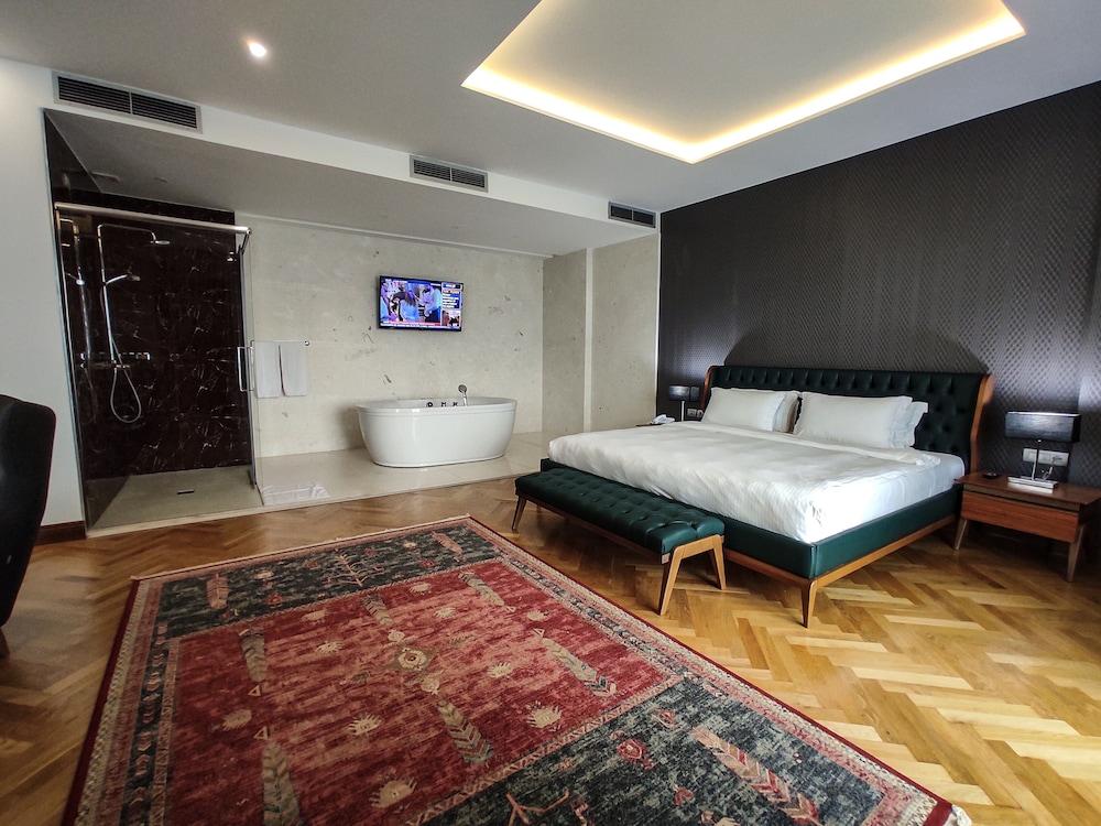 Prestige Resort Durres Qerret Екстериор снимка